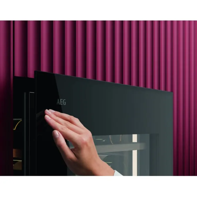 AEG AWCD280B6B Wijnklimaatkast inbouw