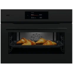 7000 MealAssist met SteamBake - Heteluchtoven met stoomondersteuning met pyrolysereiniging