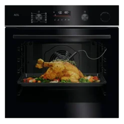 6000 SenseCook met SteamCrisp - Heteluchtoven met stoomondersteuning met pyrolysereiniging